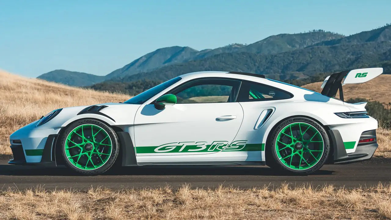 Die Psychologie der Felgenfarbe: Wie Felgenoberflächen unsere Wahrnehmung von Autos beeinflussen